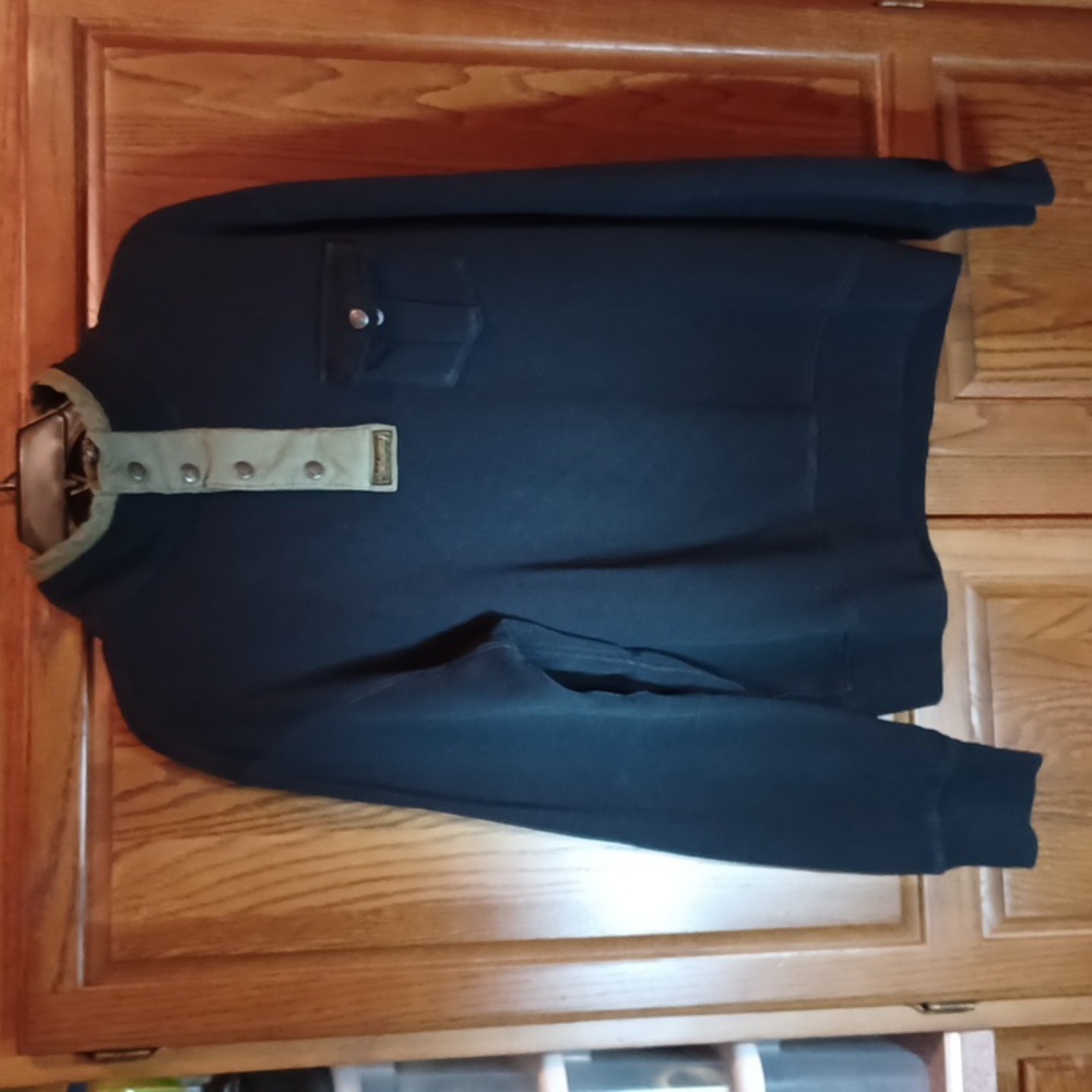 Mens pullover sweat shirt